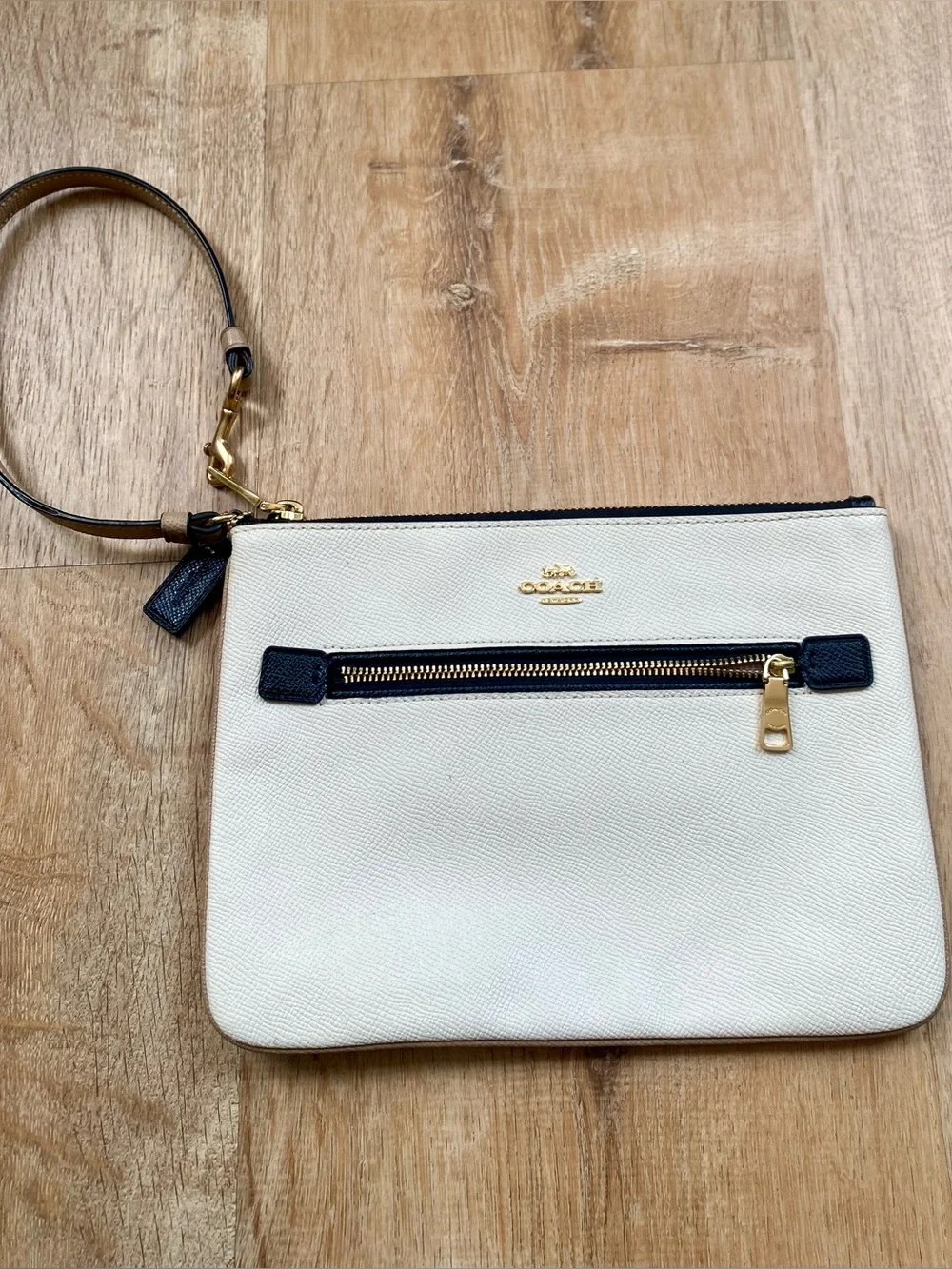 Coach Cream and Black Zip Wristlet
